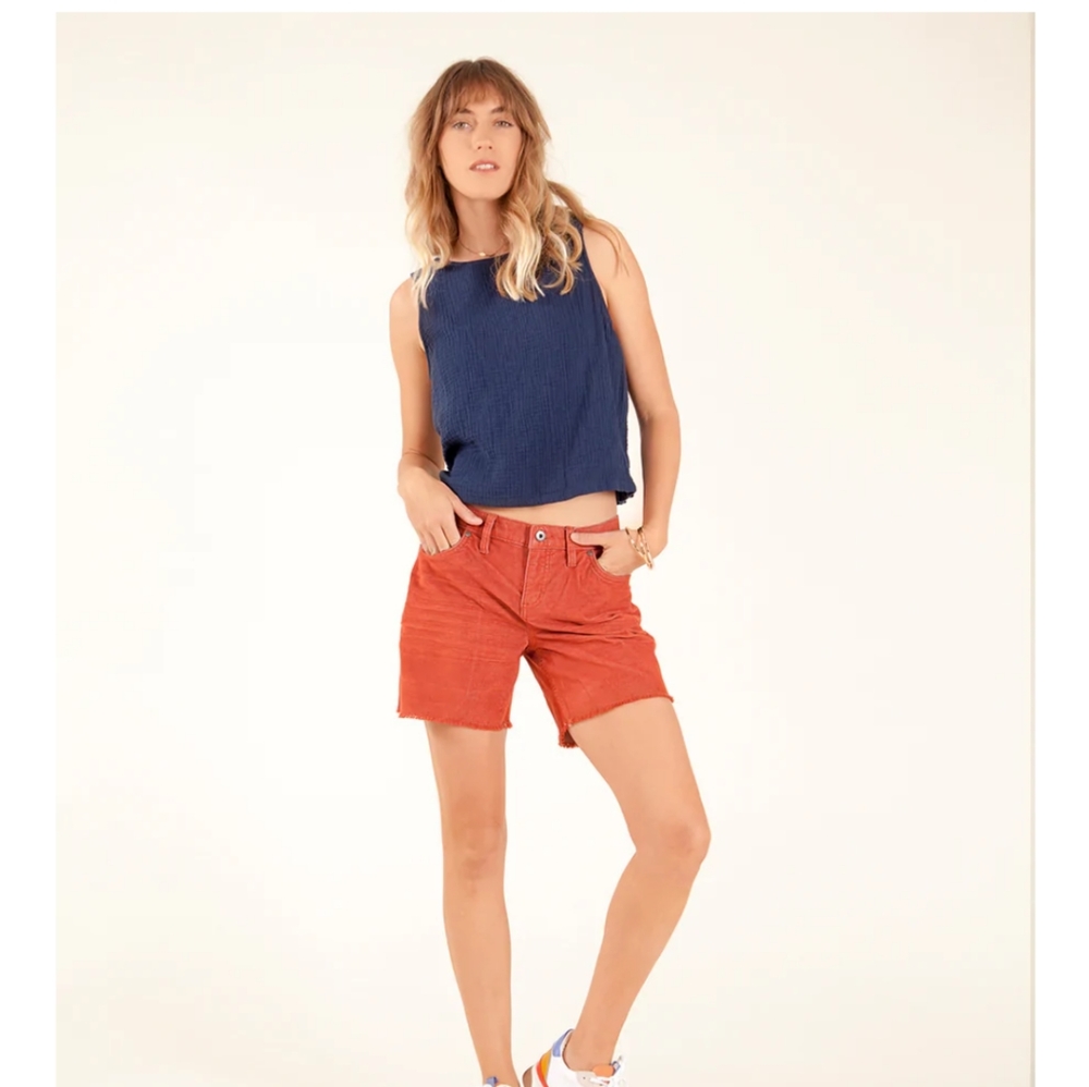 Carve Designs Oahu 6" corduroy shorts